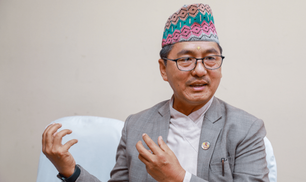 राप्रपा महाधिवेशन नजिकिएसँगै नेतृत्वको लागि गठबन्धन गर्दै लिङदेन