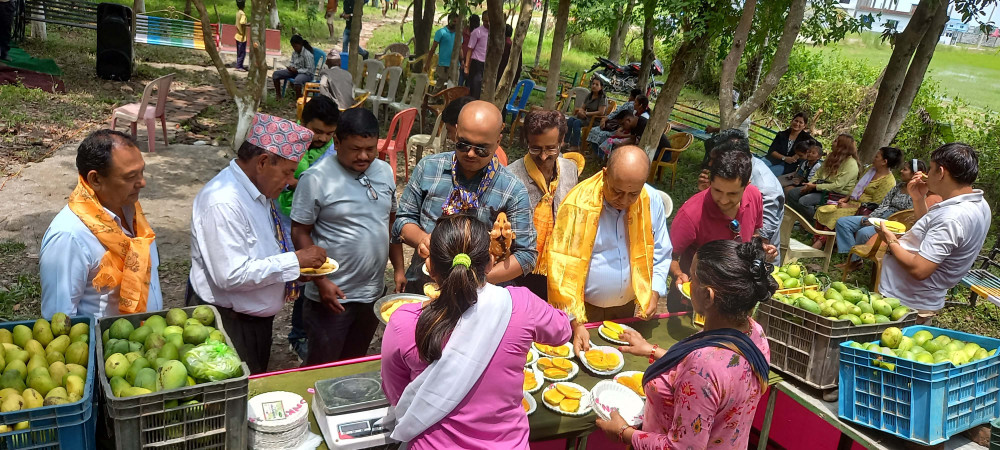 बिर्तामोडमा आँप तथा कटहर महोत्सव