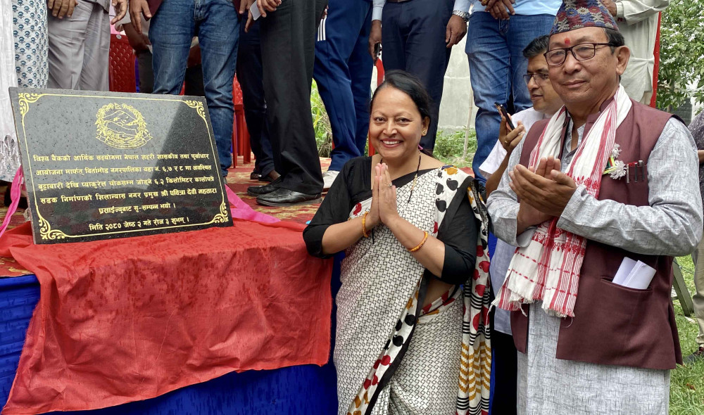 बिर्तामोडको नगर गौरवको आयोजना शिलान्यास