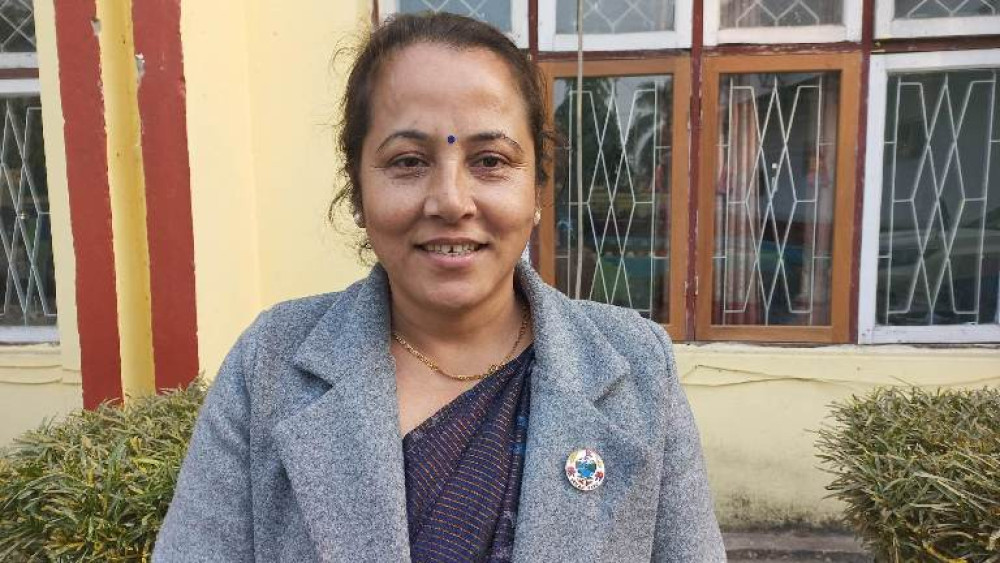 कोशी प्रदेश सरकार ढाल्ने खेलमा एमाले