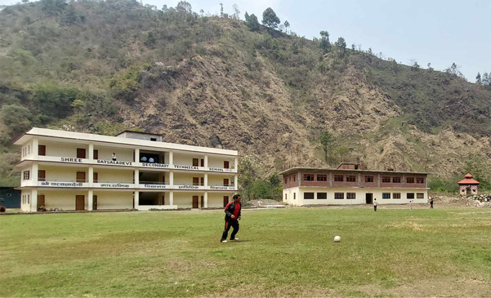 बेपत्ता फुटबल प्रशिक्षण लिइरहेका ६ बालकमध्ये तीन जनाको शव भेटियो
