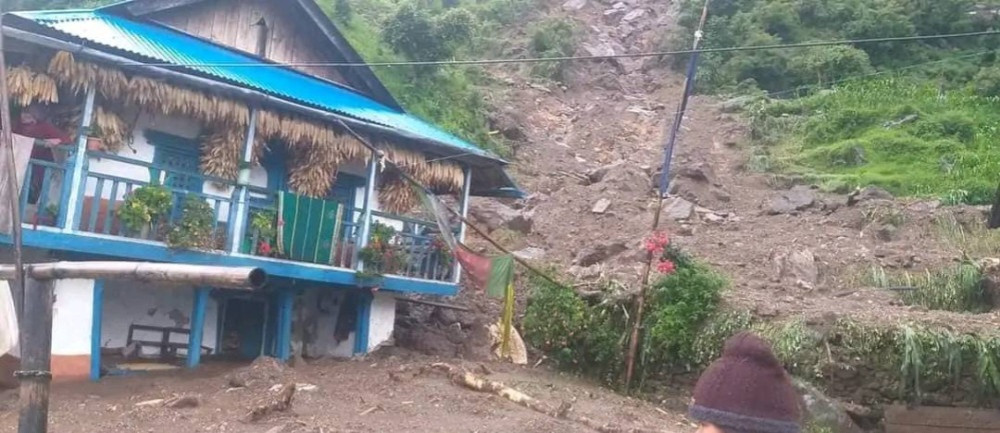 बाढीपहिरोका कारण २१७ को मृत्यु, २८ जना बेपत्ता