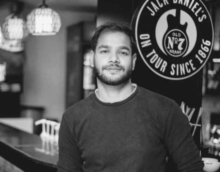 मोटरसाइकल दुर्घटनामा परी बिर्तामोडका साहको मृत्यु