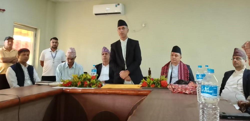 झापा अदालतको मुद्दा फर्‌स्यौटमा वृद्धि, न्यायाधीश खड्का सम्मानित