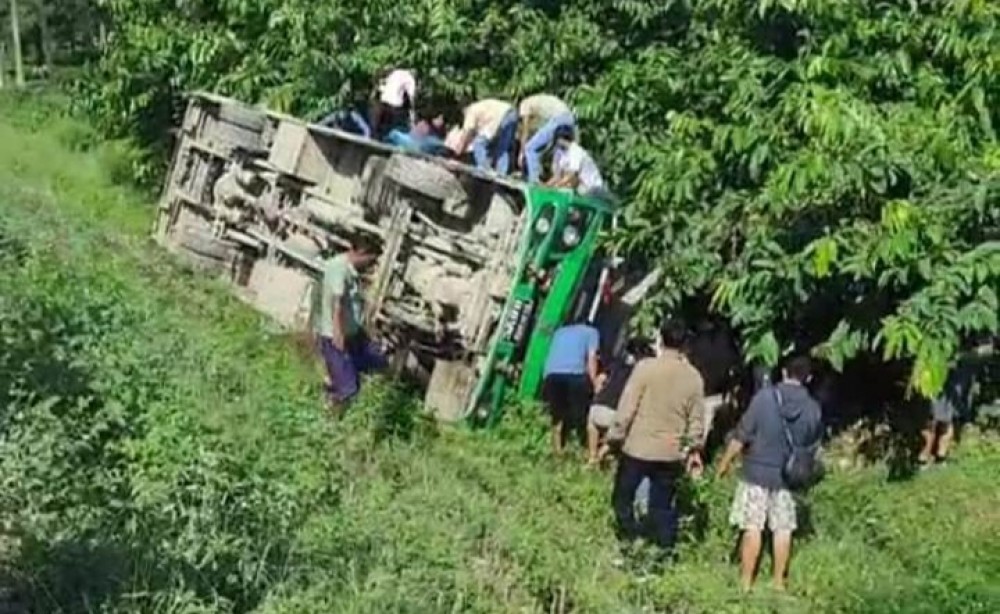 बुट्टाबारी बस दुर्घटनाका चालकको मृत्यु