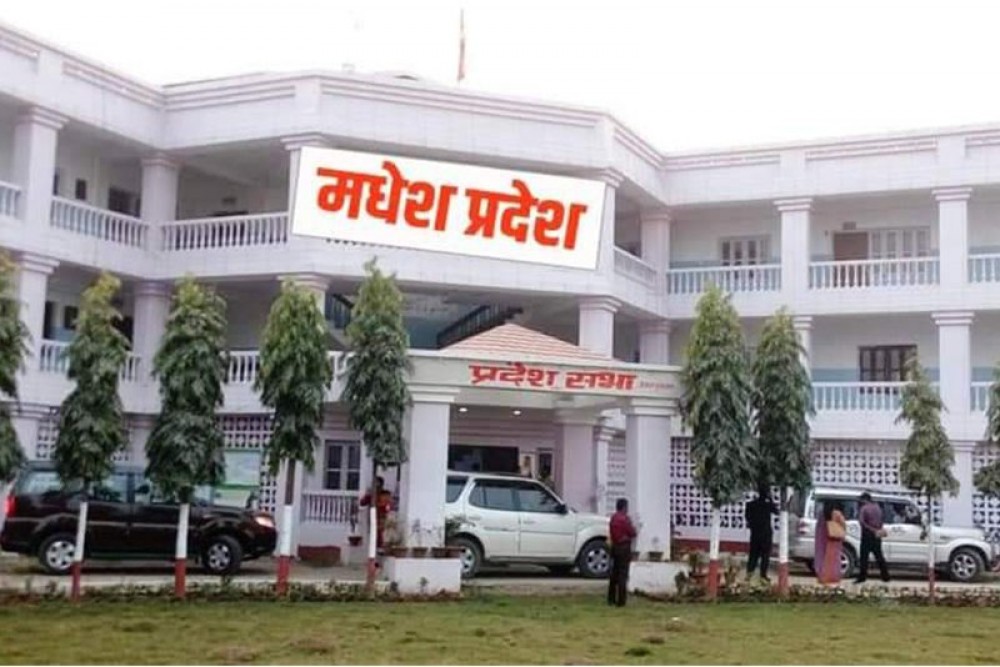 मधेशका मुख्यमन्त्रीद्वारा राजिनामा, नयाँ सरकार गठनको बाटो खुल्ला
